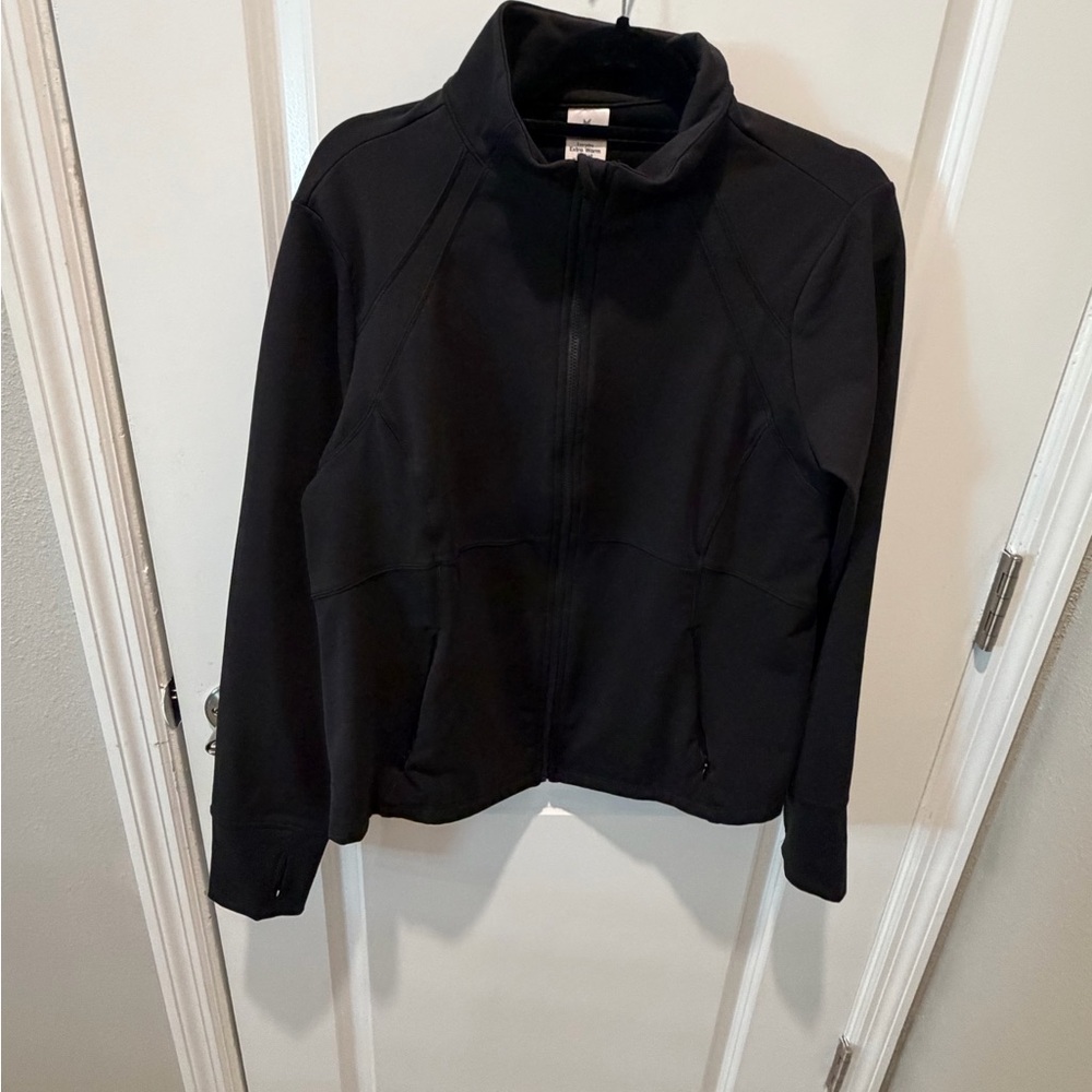 Elegant Black Utility Jacket for Women